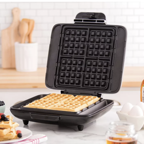 Dash No-Drip Waffle Maker